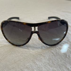 Women’s sunglasses